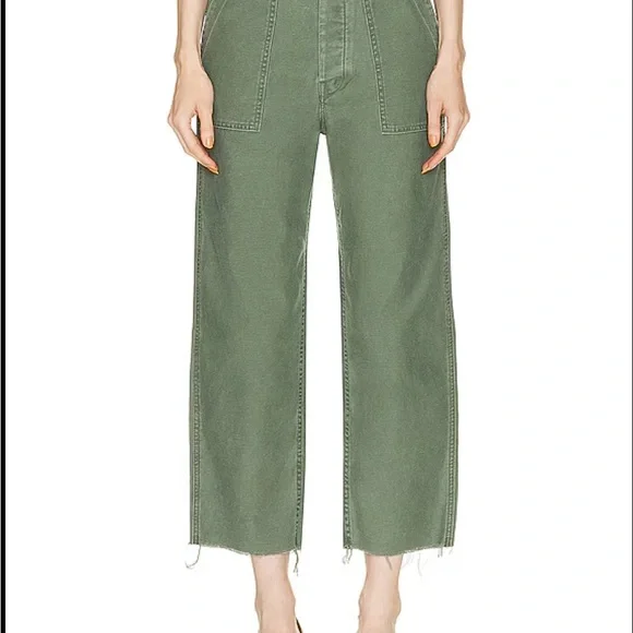 PATCH POCKET PRIVATE ANKLE FRAY-army 
MOTHER DENIM - Picture 8 of 11